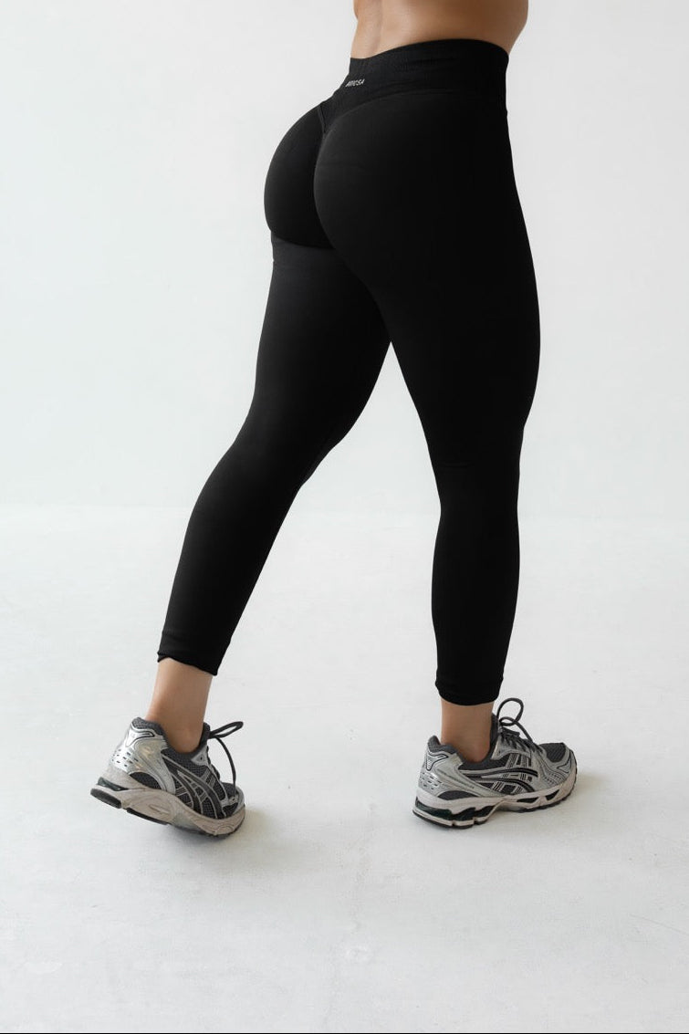 ARI CONTOUR LEGGING